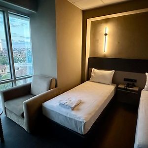 Esse Joven Hotel